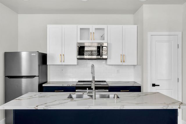 219 Needles Way, Folsom, CA 95630