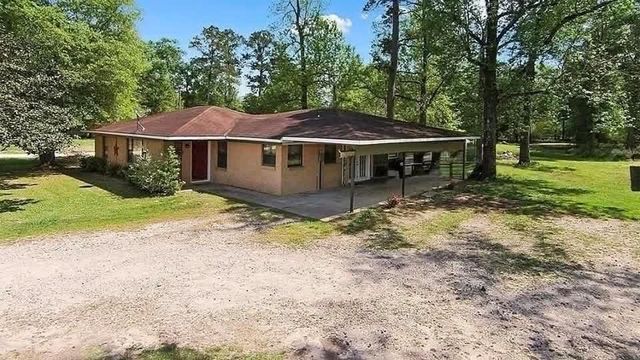 16211 Highway 105, Cleveland, TX 77327