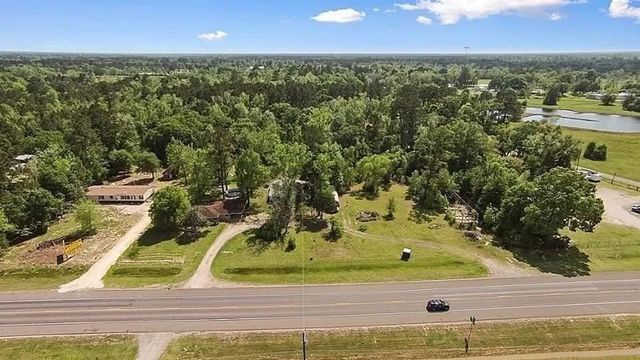 16211 Highway 105, Cleveland, TX 77327