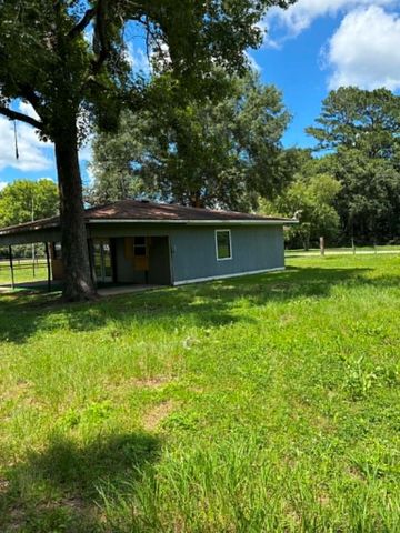 16211 Highway 105, Cleveland, TX 77327