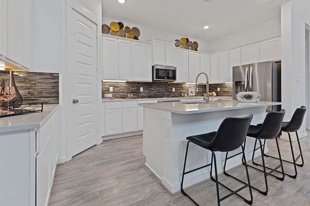 3520 Macrostie Way, Fort Worth, TX 76179