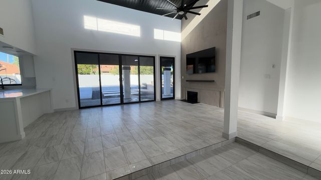 7010 W EUGIE Avenue, Peoria, AZ 85381