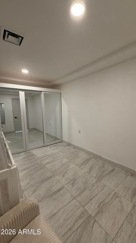 7010 W EUGIE Avenue, Peoria, AZ 85381