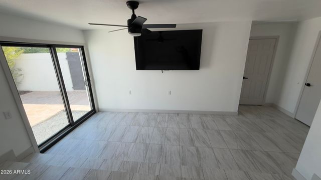 7010 W EUGIE Avenue, Peoria, AZ 85381
