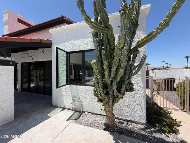 7010 W EUGIE Avenue, Peoria, AZ 85381