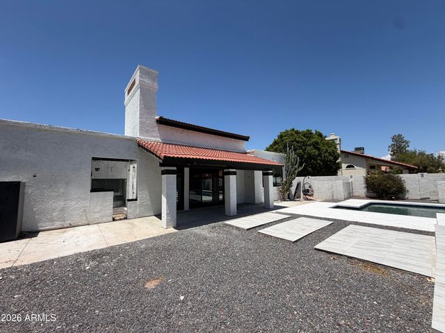 7010 W EUGIE Avenue, Peoria, AZ 85381