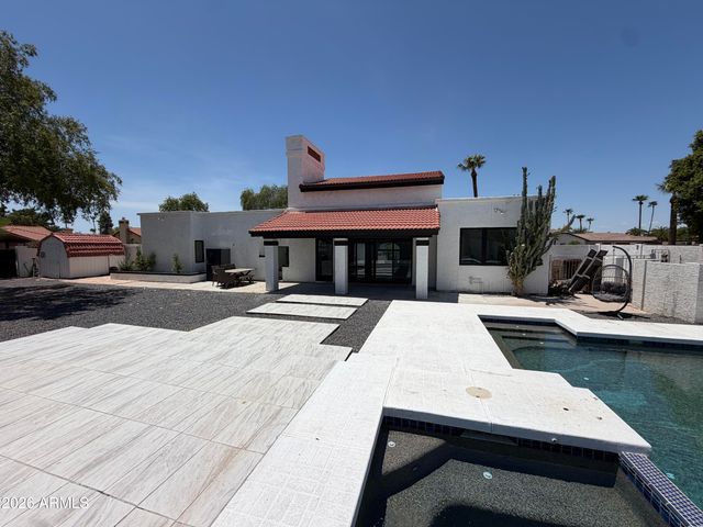7010 W EUGIE Avenue, Peoria, AZ 85381