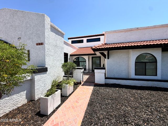 7010 W EUGIE Avenue, Peoria, AZ 85381