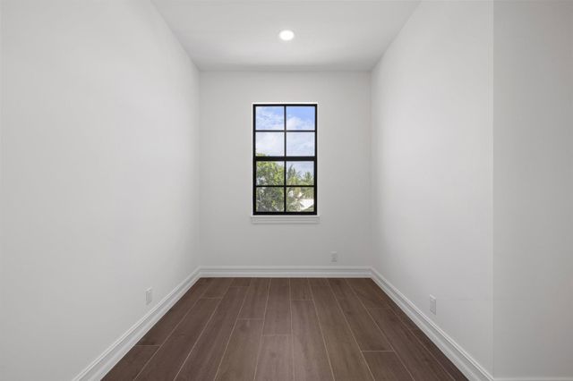 309 Cascade Lane, Palm Beach Shores, FL 33404