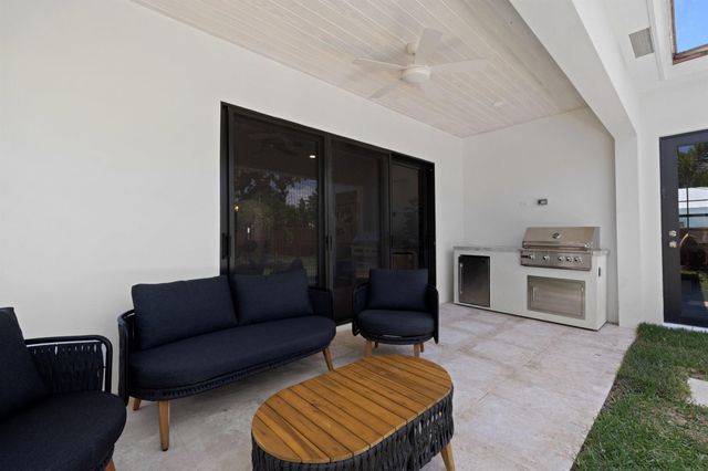 309 Cascade Lane, Palm Beach Shores, FL 33404