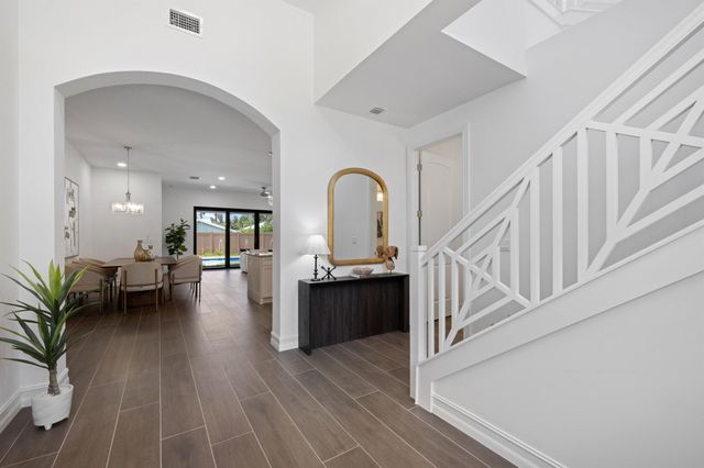 309 Cascade Lane, Palm Beach Shores, FL 33404