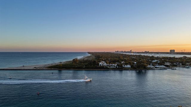 309 Cascade Lane, Palm Beach Shores, FL 33404