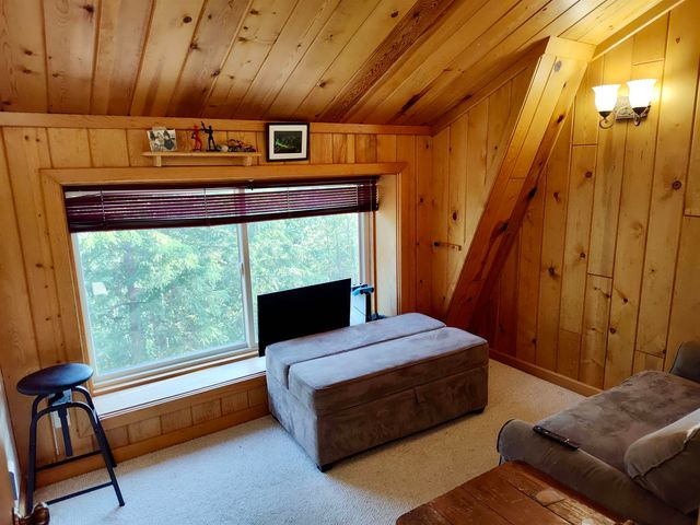 3872 FRENCHMAN ROAD, Fairbanks, AK 99709