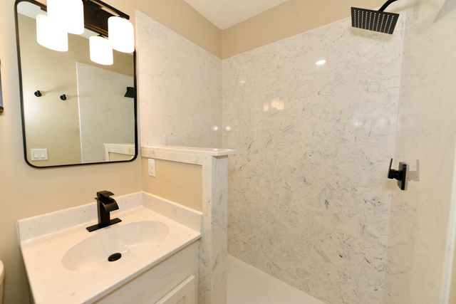 4 Valleybrook Court, Sumter, SC 29154