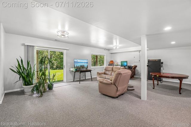 6423 Southampton Drive, Independence Charter Township, MI 48346