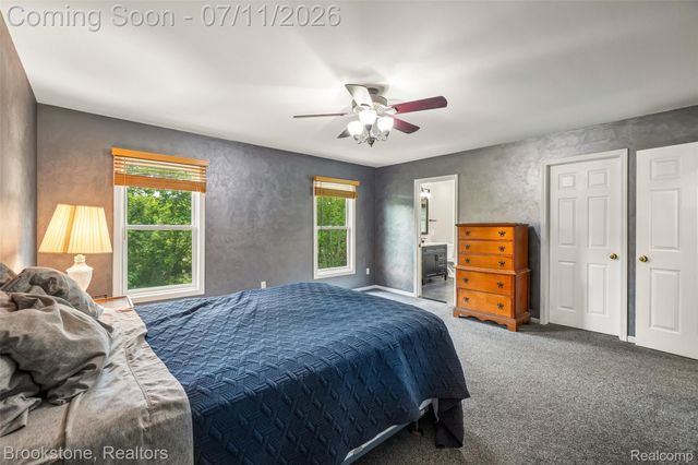 6423 Southampton Drive, Independence Charter Township, MI 48346