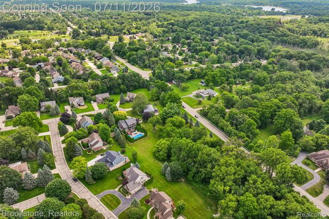 6423 Southampton Drive, Independence Charter Township, MI 48346