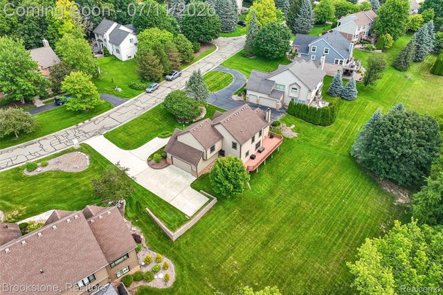 6423 Southampton Drive, Independence Charter Township, MI 48346