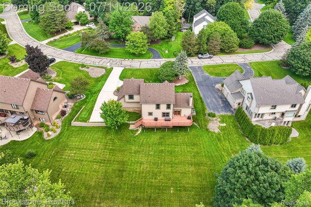 6423 Southampton Drive, Independence Charter Township, MI 48346