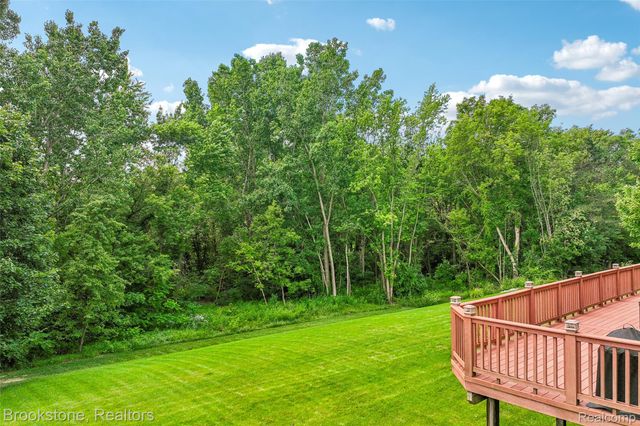 6423 Southampton Drive, Independence Charter Township, MI 48346