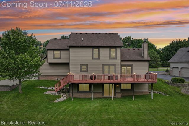 6423 Southampton Drive, Independence Charter Township, MI 48346