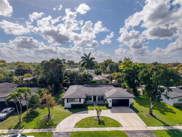 861 NW 67th Ave, Plantation, FL 33317