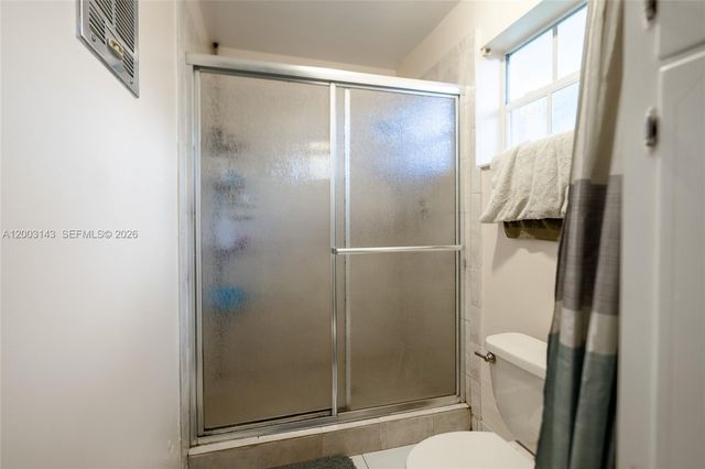 861 NW 67th Ave, Plantation, FL 33317