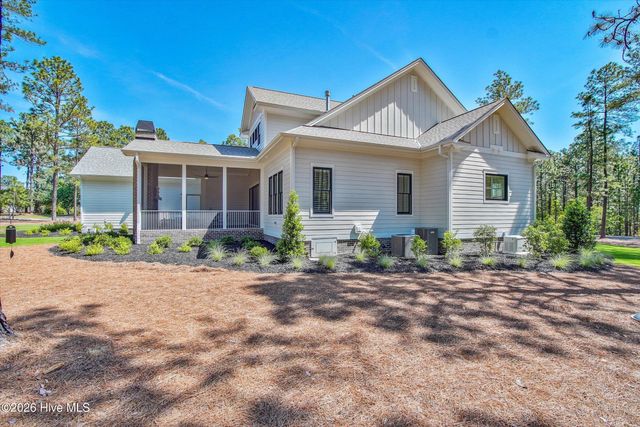 3 Ridgeland Street, Pinehurst, NC 28374