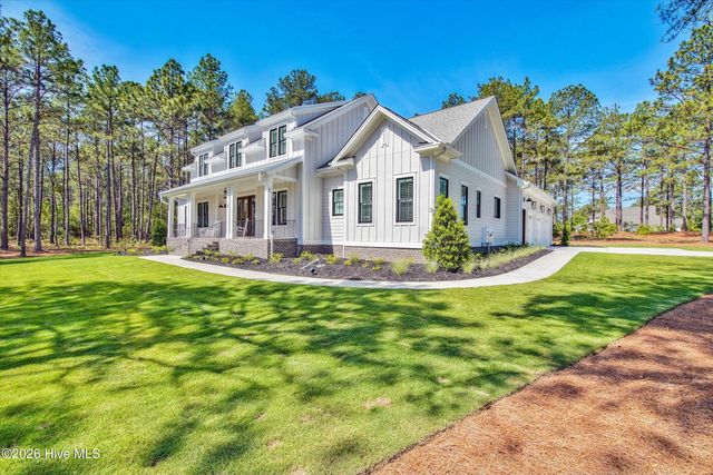 3 Ridgeland Street, Pinehurst, NC 28374