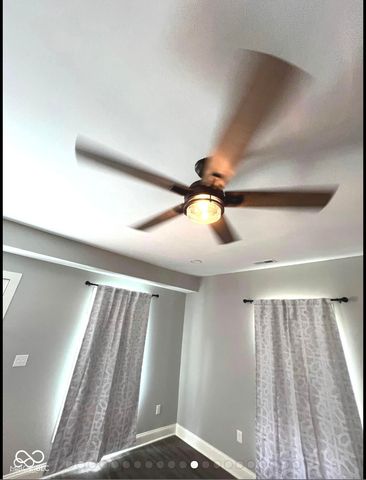 958 Woodruff Place Middle Unit B Drive, Indianapolis, IN 46201