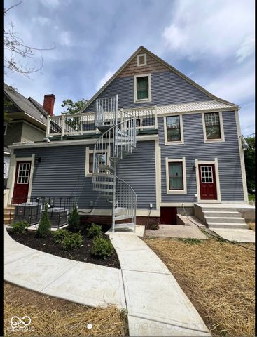 958 Woodruff Place Middle Unit B Drive, Indianapolis, IN 46201