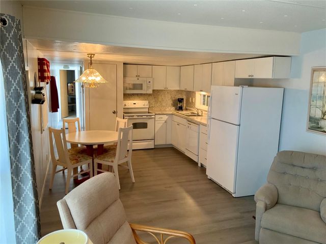 1891 ENGLEWOOD ROAD 8, Englewood, FL 34223