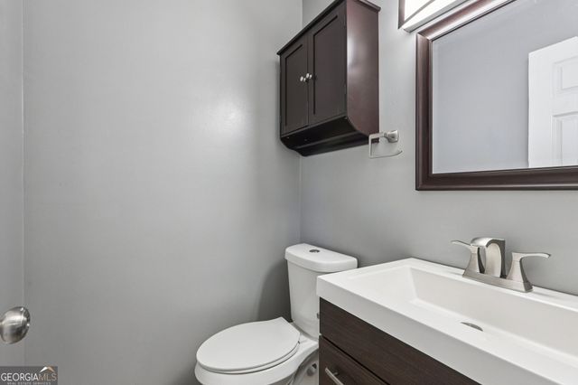 60 Tinica Way, Newnan, GA 30263