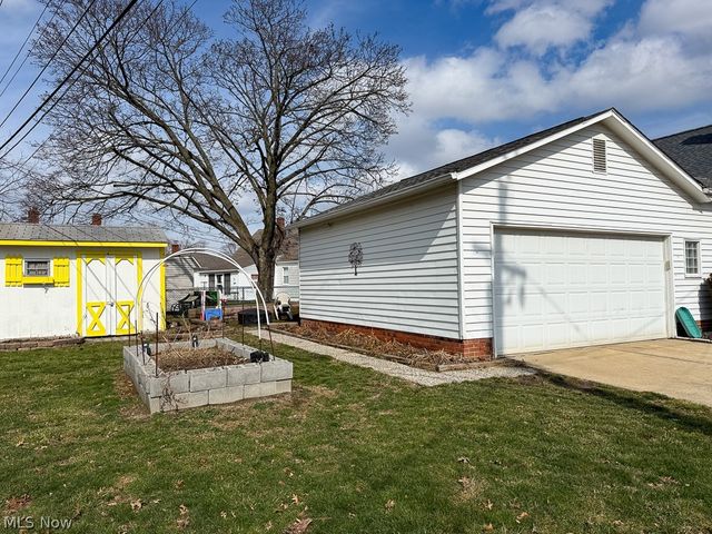 1554 Rush Road, Wickliffe, OH 44092