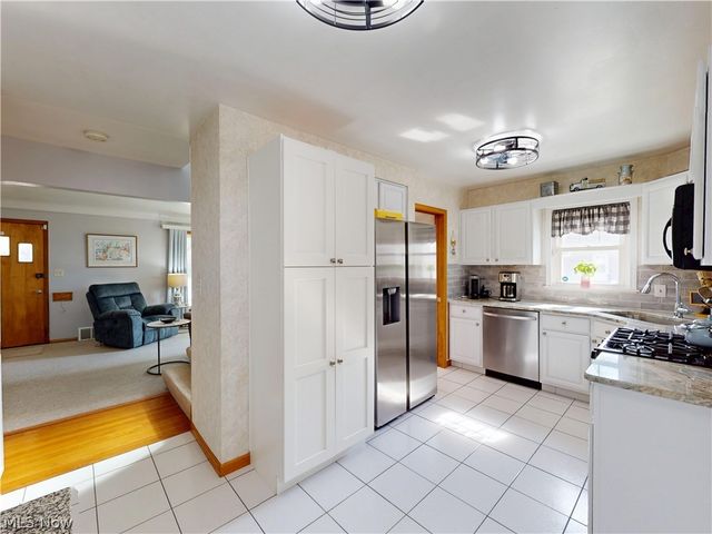 1554 Rush Road, Wickliffe, OH 44092