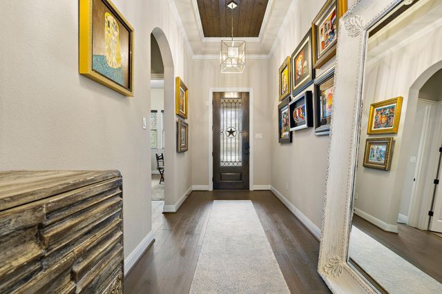 520 Merlin LN, Leander, TX 78641