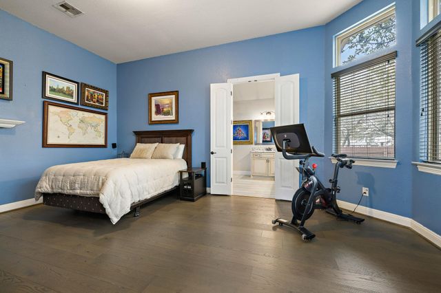 520 Merlin LN, Leander, TX 78641