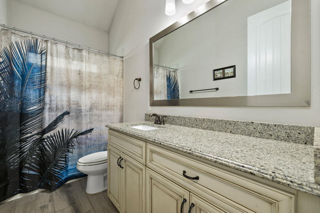 520 Merlin LN, Leander, TX 78641