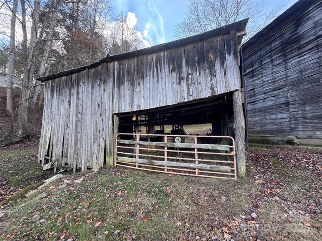 55 & 119 Webb Drive, Marshall, NC 28753