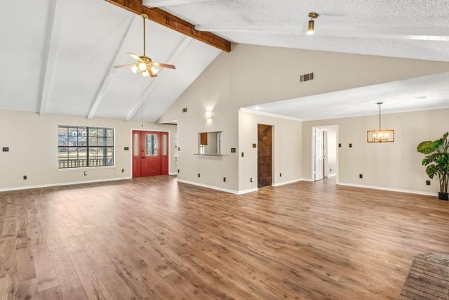 6214 Bayou Boulevard, Baytown, TX 77521