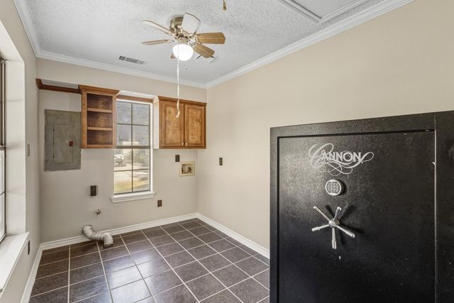 6214 Bayou Boulevard, Baytown, TX 77521