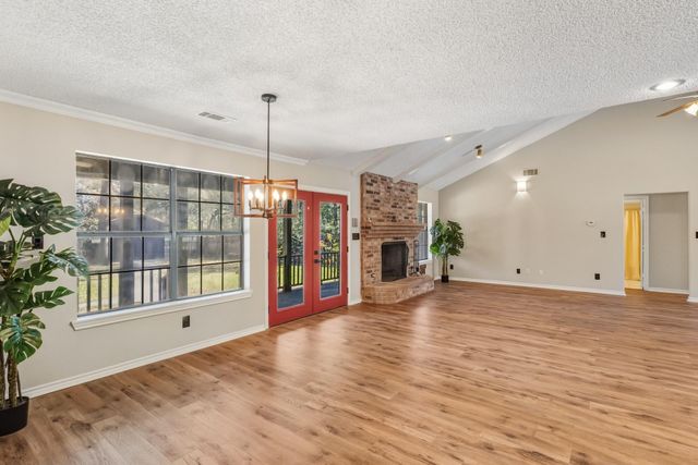 6214 Bayou Boulevard, Baytown, TX 77521