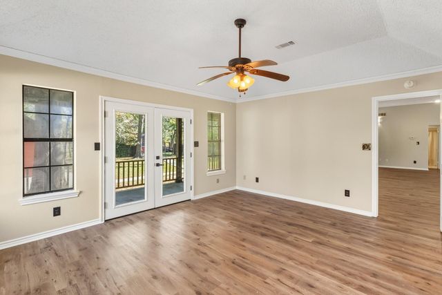 6214 Bayou Boulevard, Baytown, TX 77521