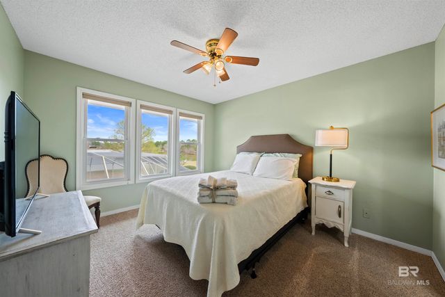 9100 Lakeview Drive, Foley, AL 36535