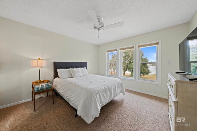 9100 Lakeview Drive, Foley, AL 36535