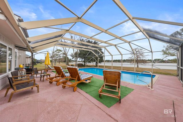 9100 Lakeview Drive, Foley, AL 36535