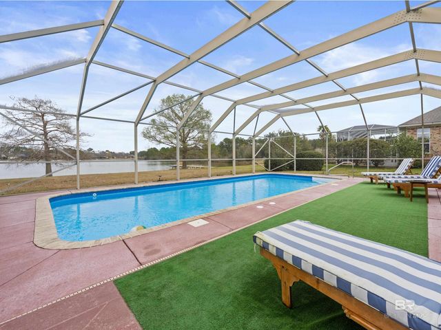 9100 Lakeview Drive, Foley, AL 36535