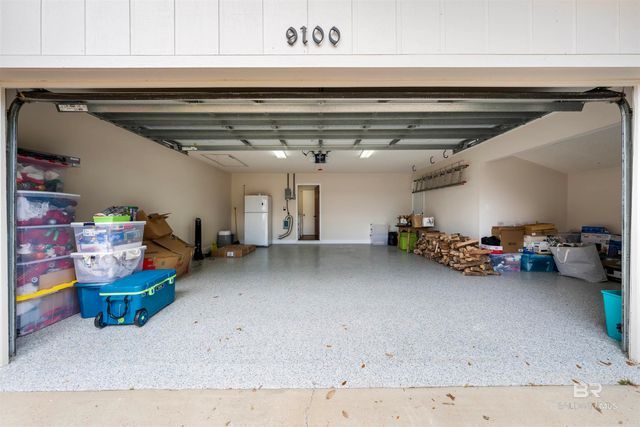 9100 Lakeview Drive, Foley, AL 36535