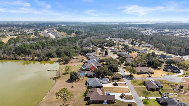 9100 Lakeview Drive, Foley, AL 36535