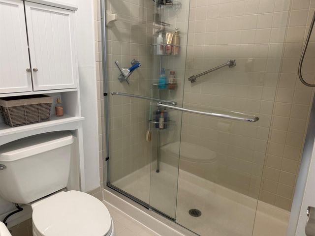 2664 NW 42nd Avenue, Coconut Creek, FL 33066